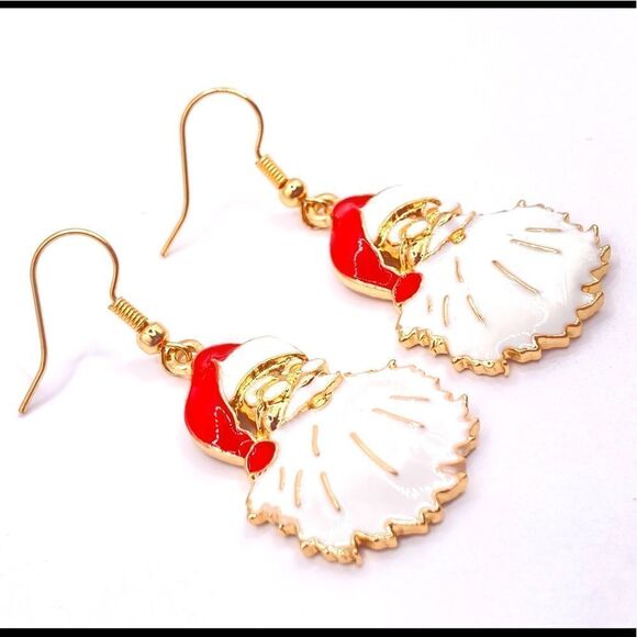 Gold Christmas themed Santa earring - Picture 2 of 4